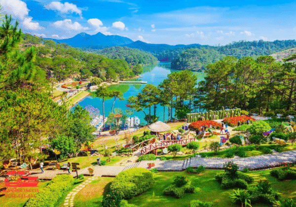 Thuê Xe Đà Lạt Đi Sài Gòn Có Tài Xế